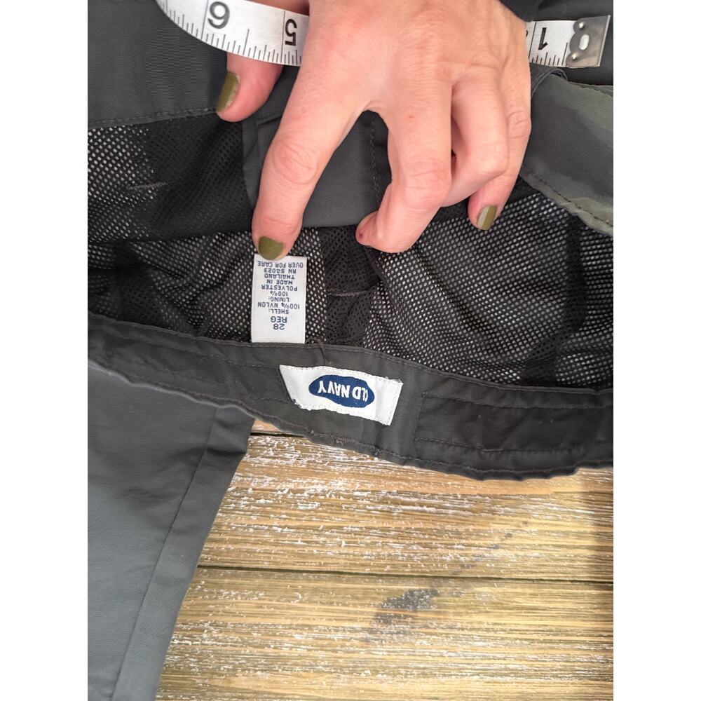 Old Navy Cargo Pants Black Women Gorpcore Y2K Utility 28R Streetwear Techwear - Picture 9 of 10